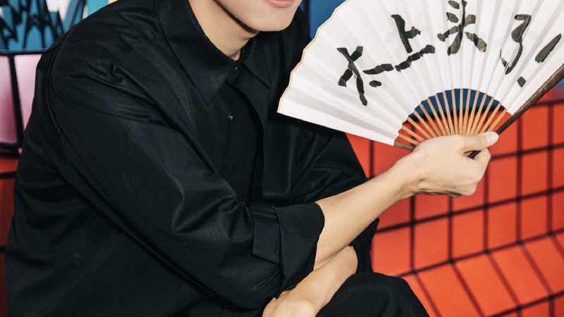李现新剧《雾里青》低调开拍辗转深圳佛山双城取景